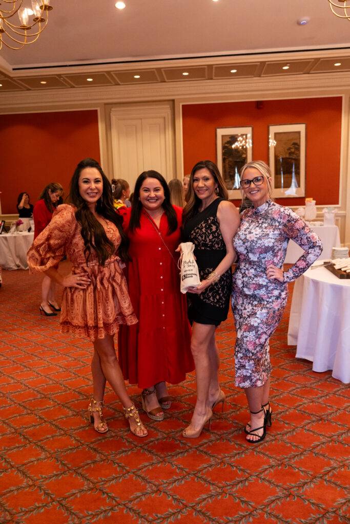 FWColonial_ExecutiveWomans13