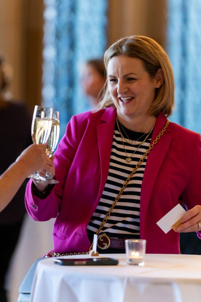 FWColonial_ExecutiveWomans25