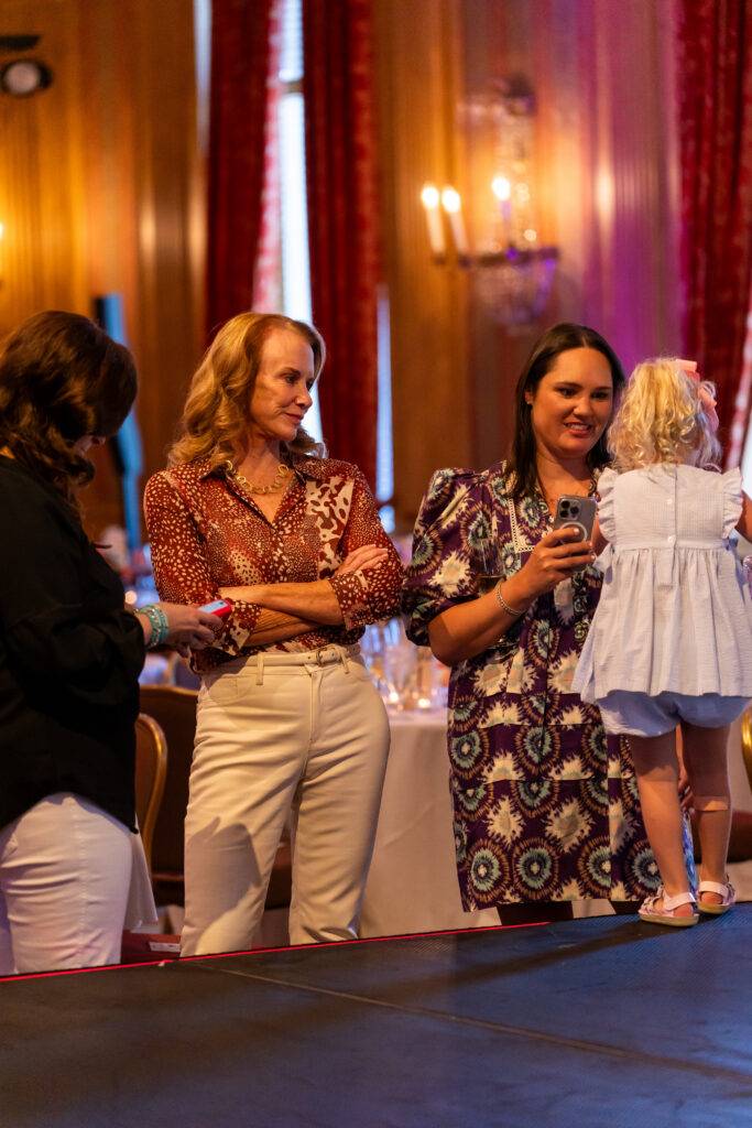 FWColonial_ExecutiveWomans26