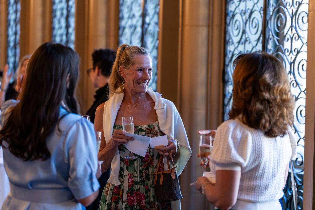 FWColonial_ExecutiveWomans33