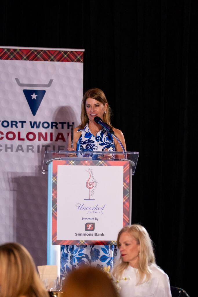 FWColonial_ExecutiveWomans76